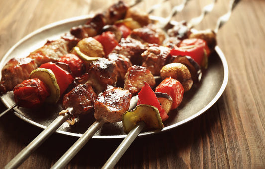 Recettes irrésistibles de brochettes de boeuf au braséro à savourer cet été